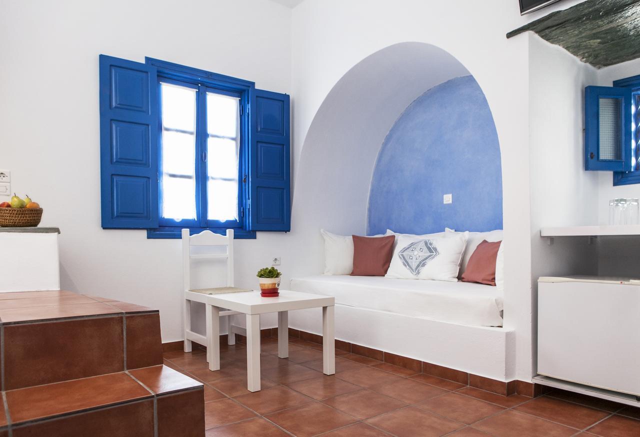 Aegeo Hotel Folegandros Town Bagian luar foto